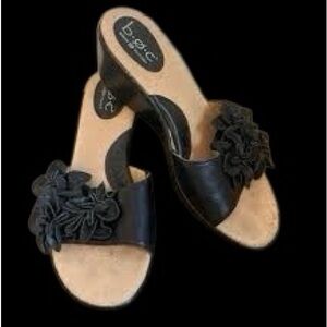b.o.c. Black Floral Mules Size 8